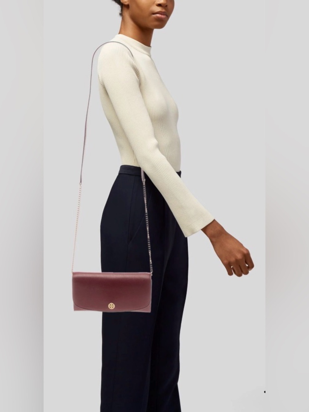 Tory Burch Robinson Deep Red Wallet Crossbody Like NEW - Picture 2 of 5